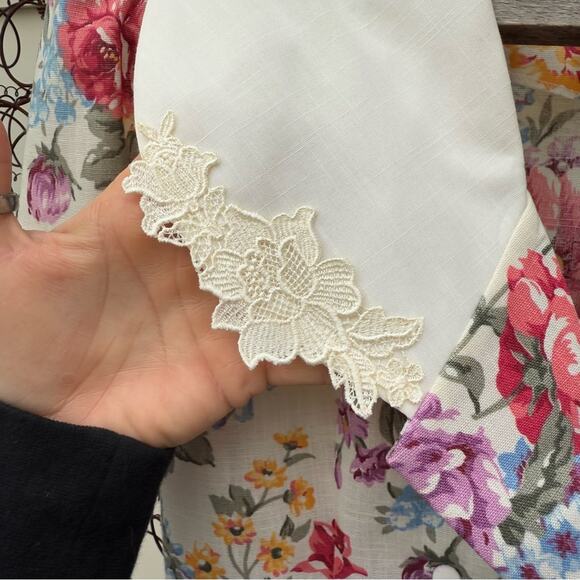 Vintage 80s That’s Me Romantic Floral Tapestry Lace Floral Womens Blazer Top 3/4 - Picture 4 of 9